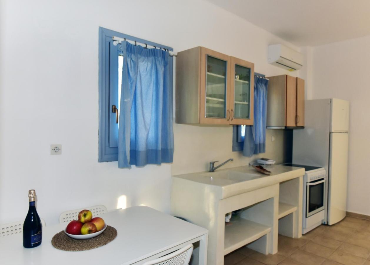 Thomas Apartments Katapola - Chora Katápola Exterior foto