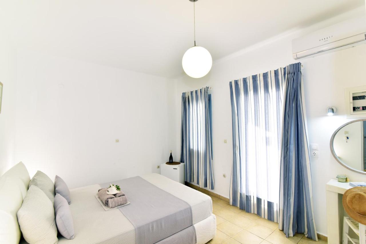 Thomas Apartments Katapola - Chora Katápola Exterior foto