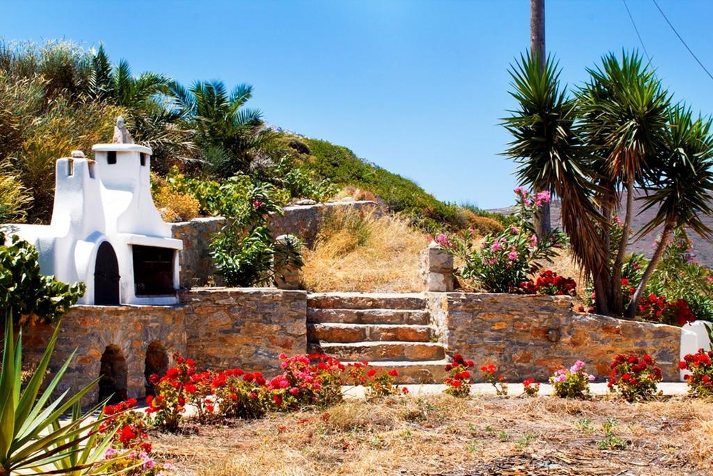 Thomas Apartments Katapola - Chora Katápola Exterior foto